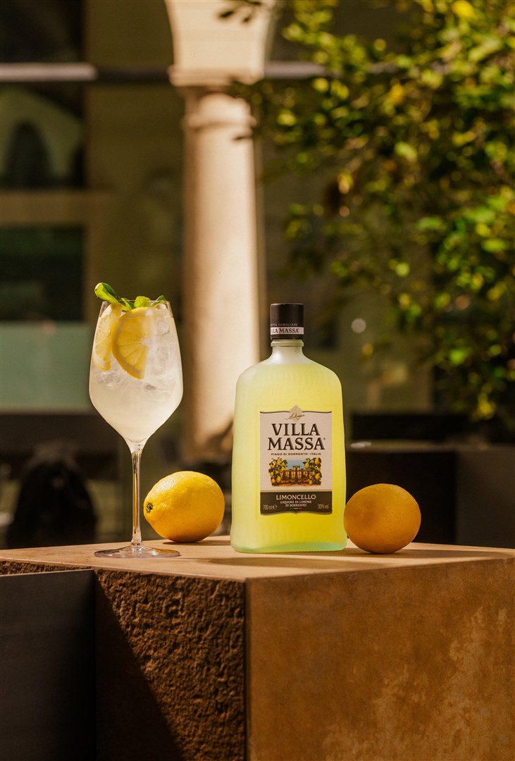 VILLA MASSA: IL LIMONCELLO PREMIUM IGP CHE NON SI STOCCA.