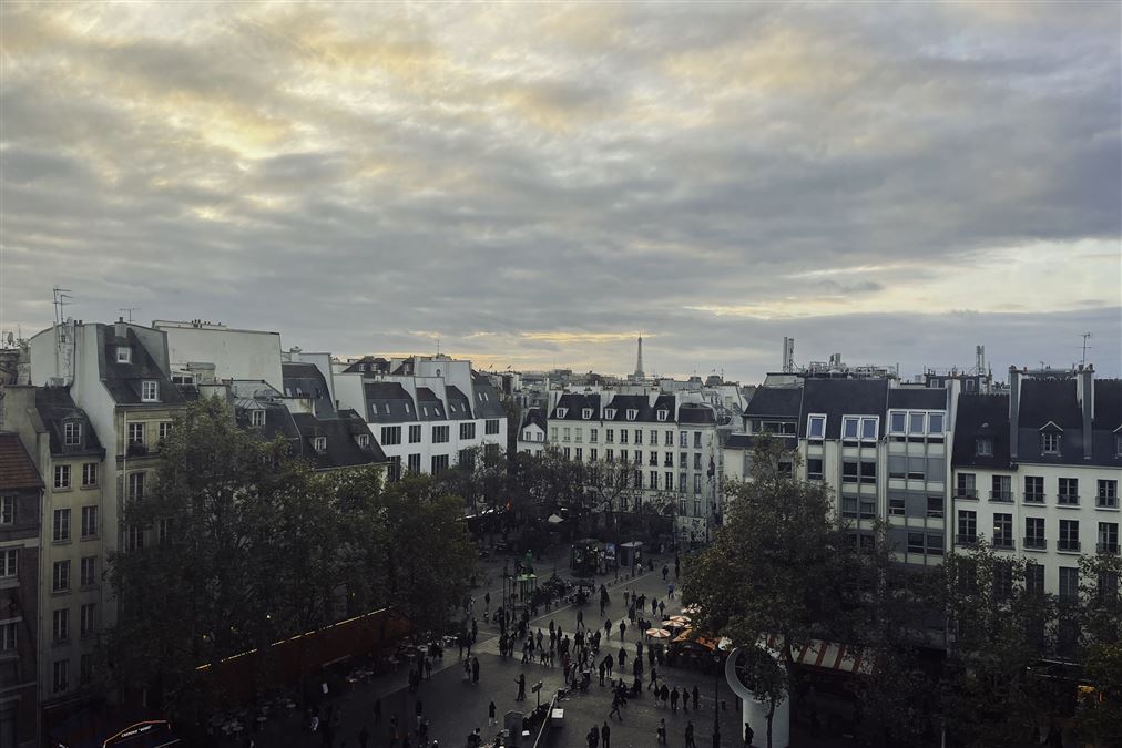 La miglior vista sui tetti di Parigi: dalla terrazza del Centre Pompidou.